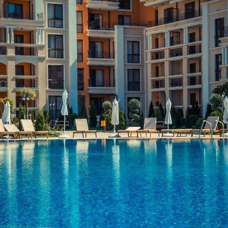 Apartment In Prestige Fort Beach Sveti Vlas Bagian luar foto