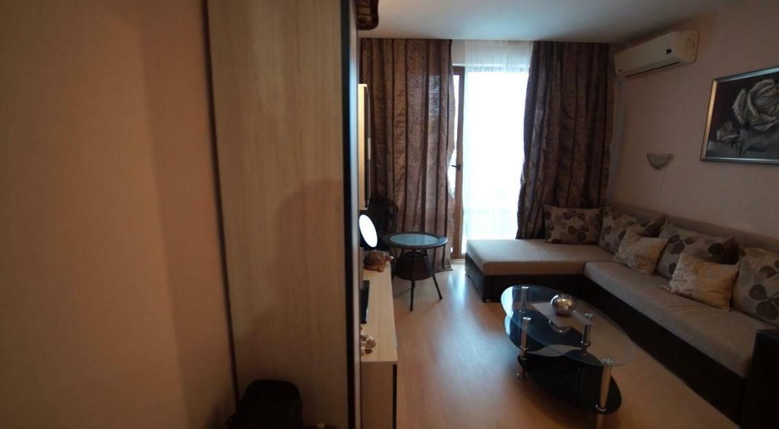Apartment In Prestige Fort Beach Sveti Vlas Bagian luar foto