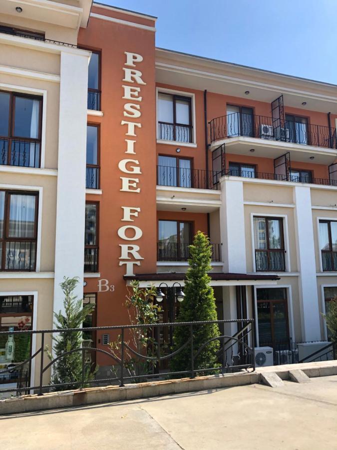 Apartment In Prestige Fort Beach Sveti Vlas Bagian luar foto